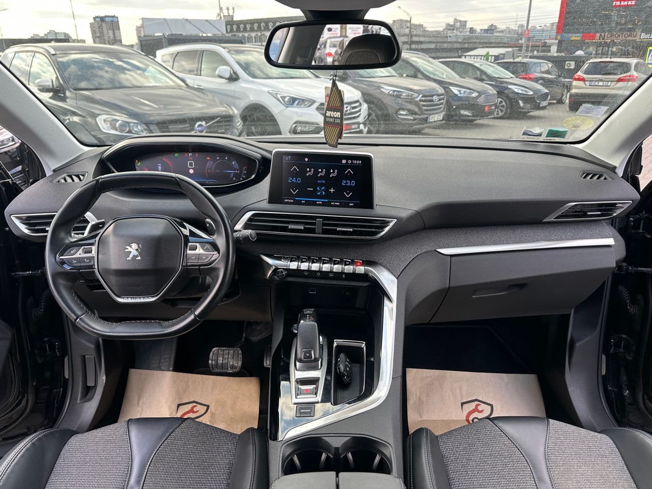 Peugeot 3008 2018 — Миниатюра 6