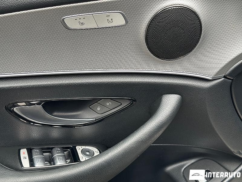 Mercedes E 220 2016 — Миниатюра 14