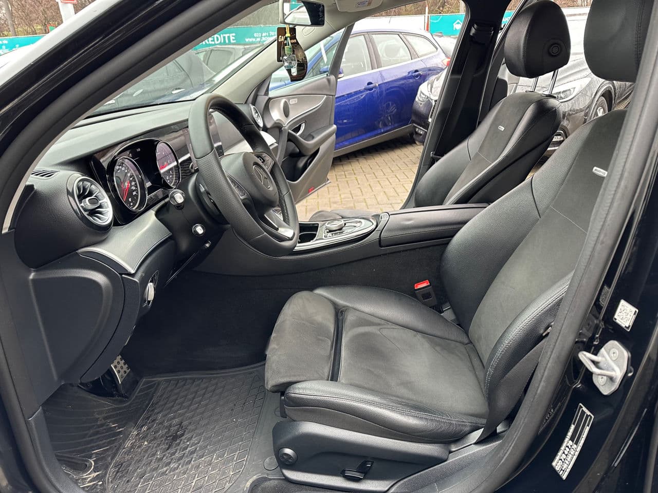 Mercedes E 220 2016 — Миниатюра 6
