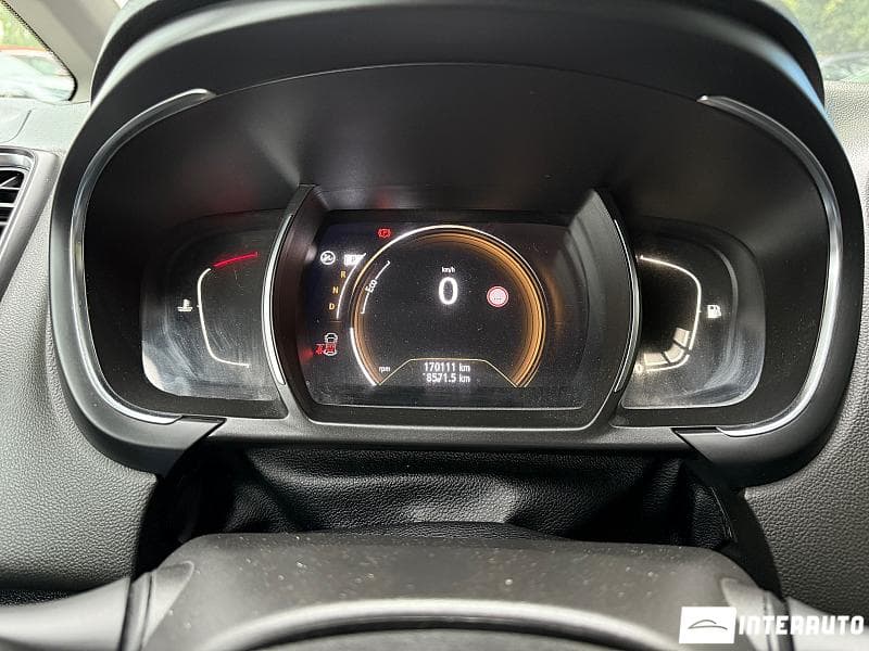 Renault Grand Scenic 2018 — Миниатюра 10