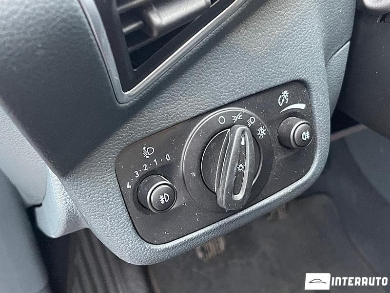 Ford C-MAX 2014 — Миниатюра 16