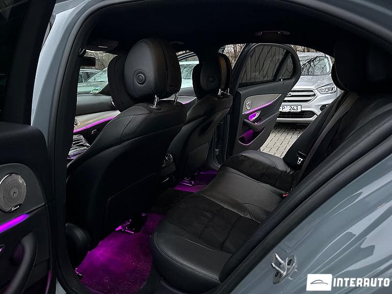 Mercedes E 200 2018 — Миниатюра 17