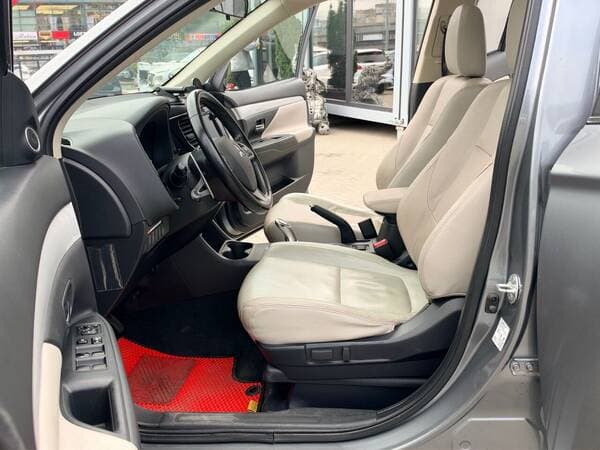 2015 Mitsubishi Outlander — Miniatură 6