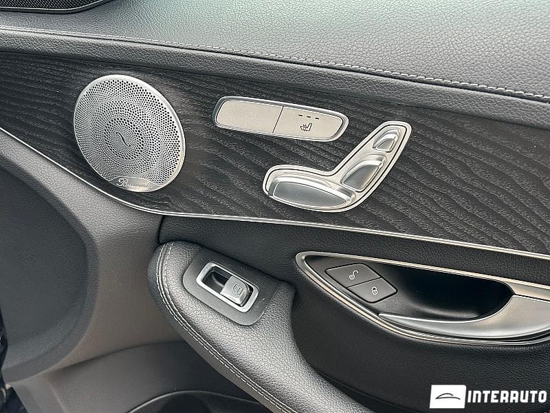 Mercedes C 300 2016 — Миниатюра 16