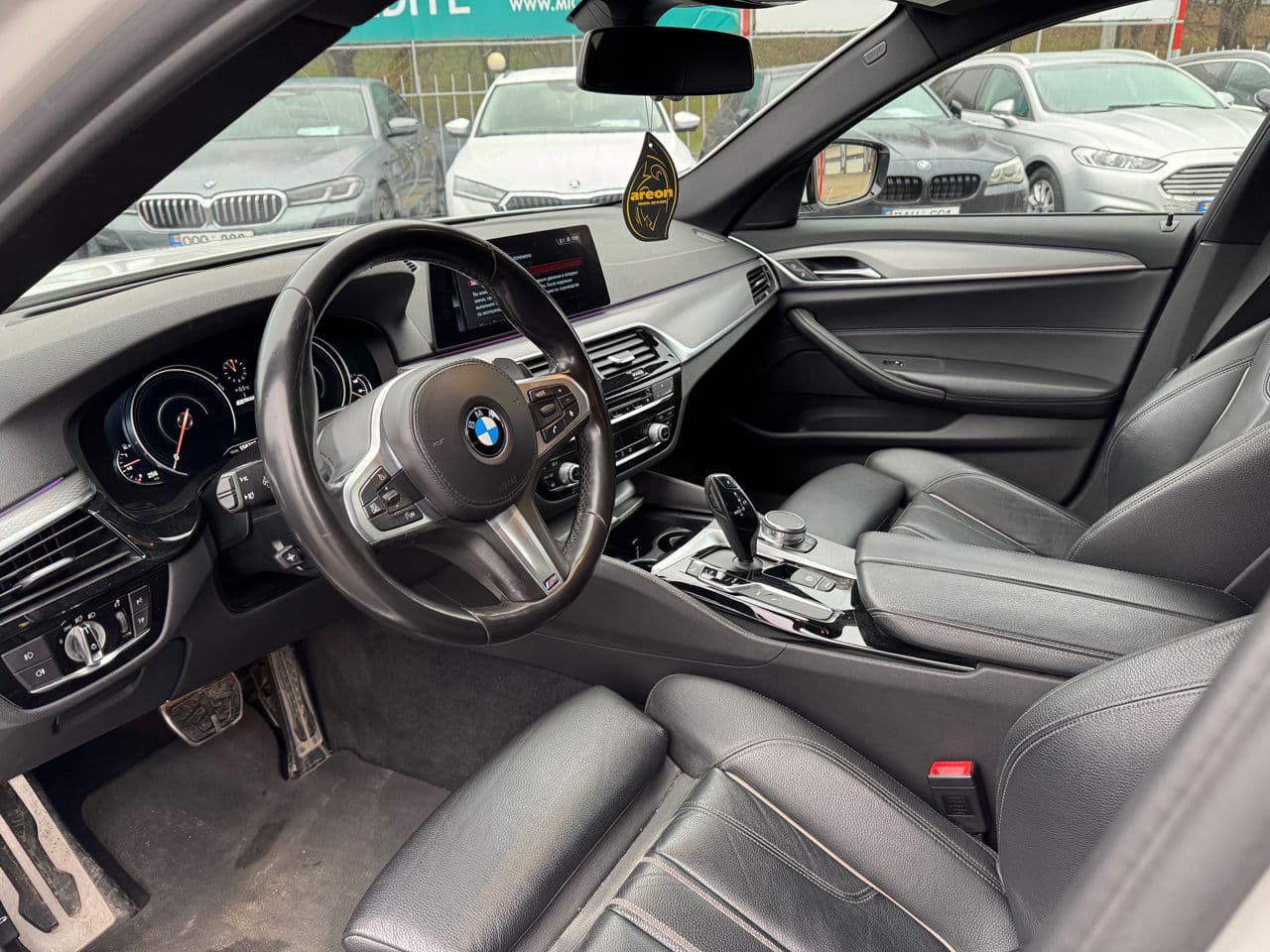 BMW 530e 2018 — Миниатюра 5