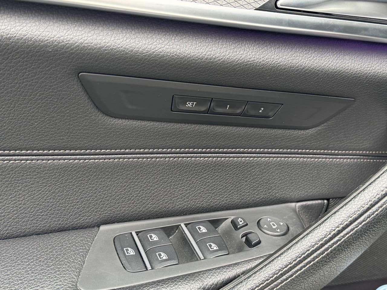 BMW 530e 2018 — Миниатюра 16