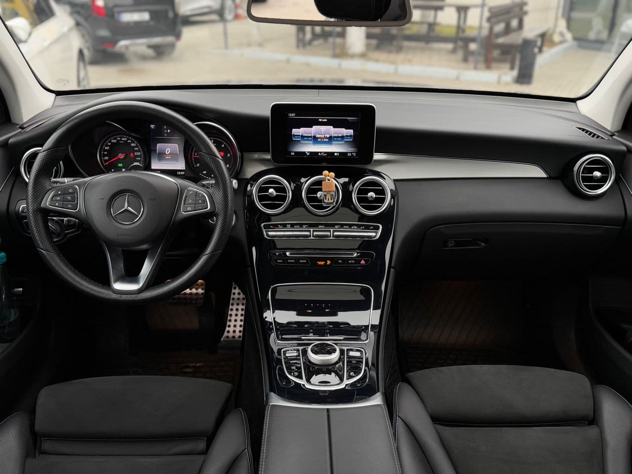 Mercedes GLC 220d Coupe 2017 — Миниатюра 9
