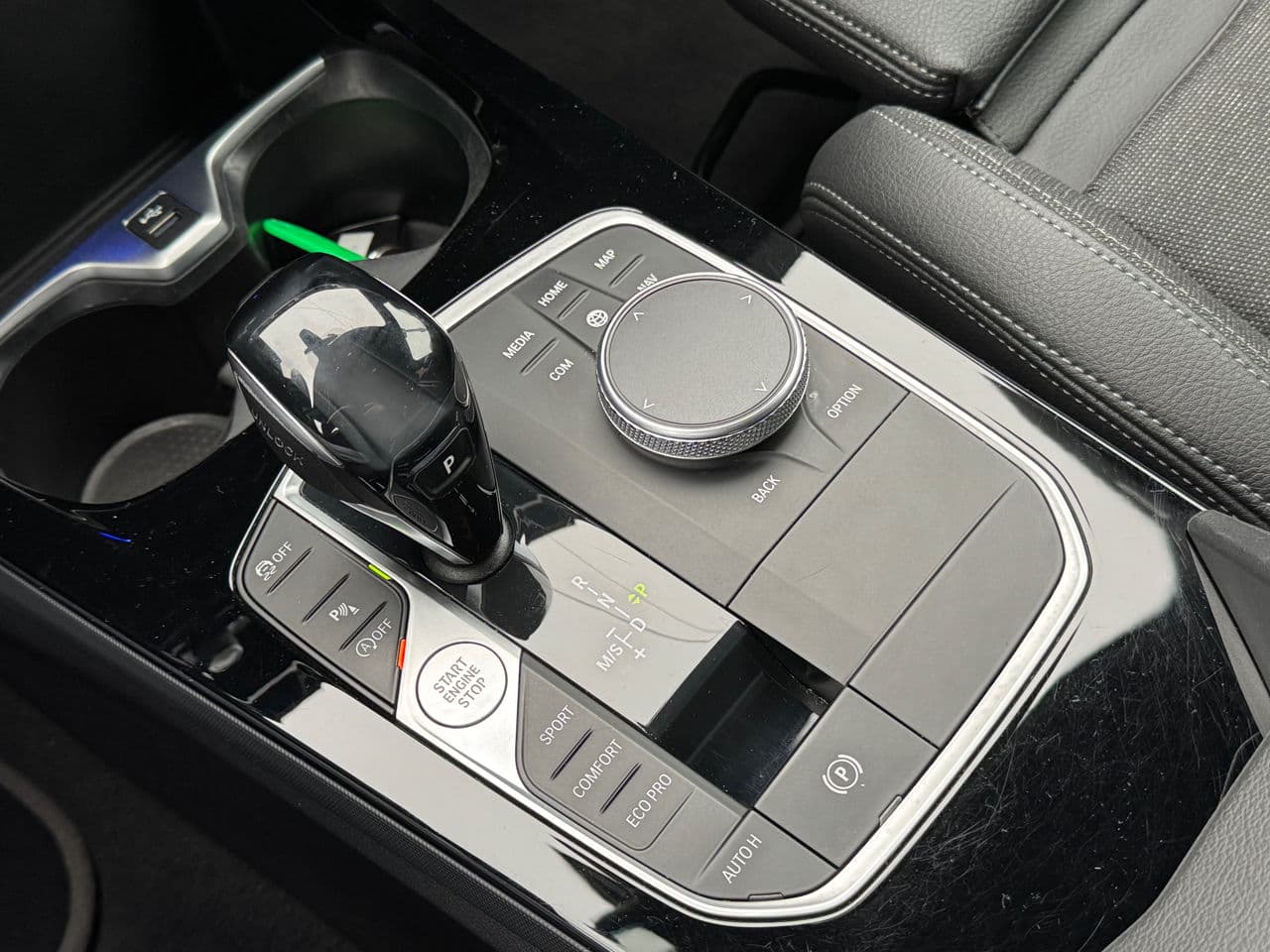 BMW 218d 2021 — Миниатюра 16