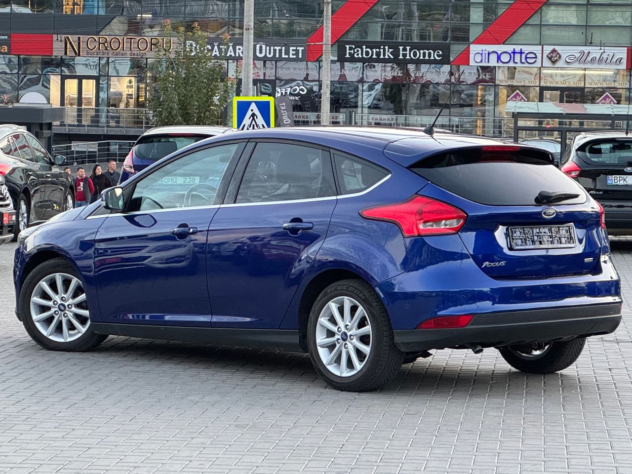 2015 Ford Focus — Miniatură 4