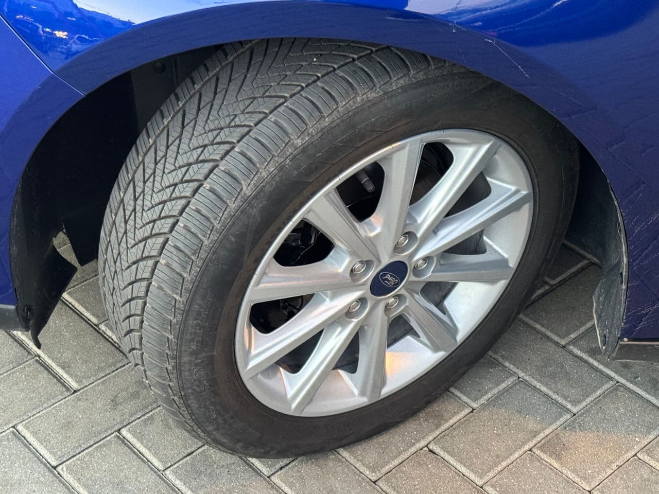 2015 Ford Focus — Miniatură 17