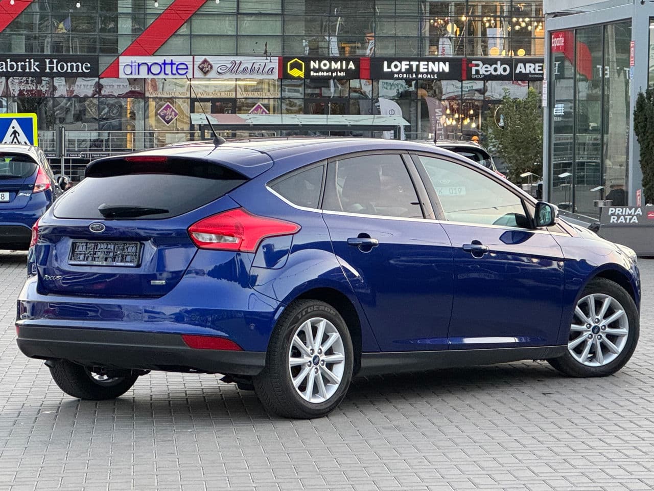 2015 Ford Focus — Miniatură 3