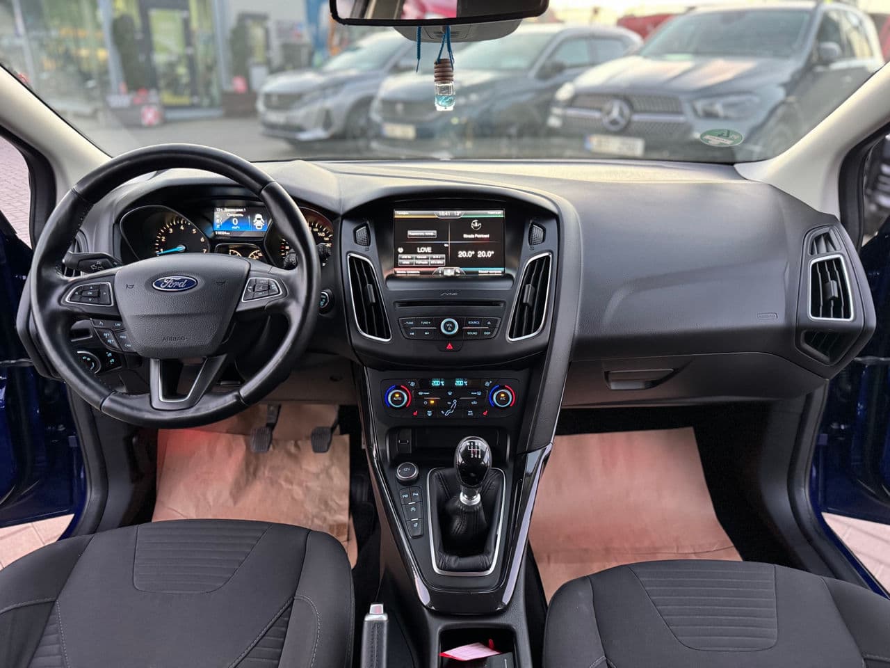 2015 Ford Focus — Miniatură 6