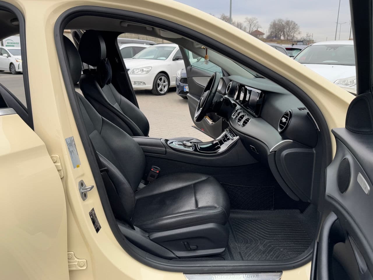 Mercedes E 200 2019 — Миниатюра 14