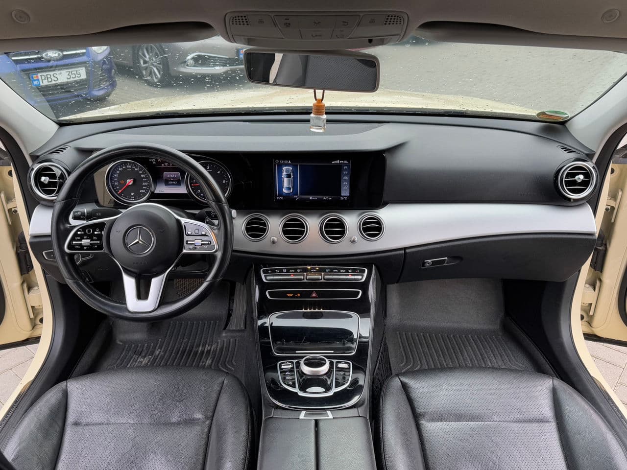 Mercedes E 200 2019 — Миниатюра 6