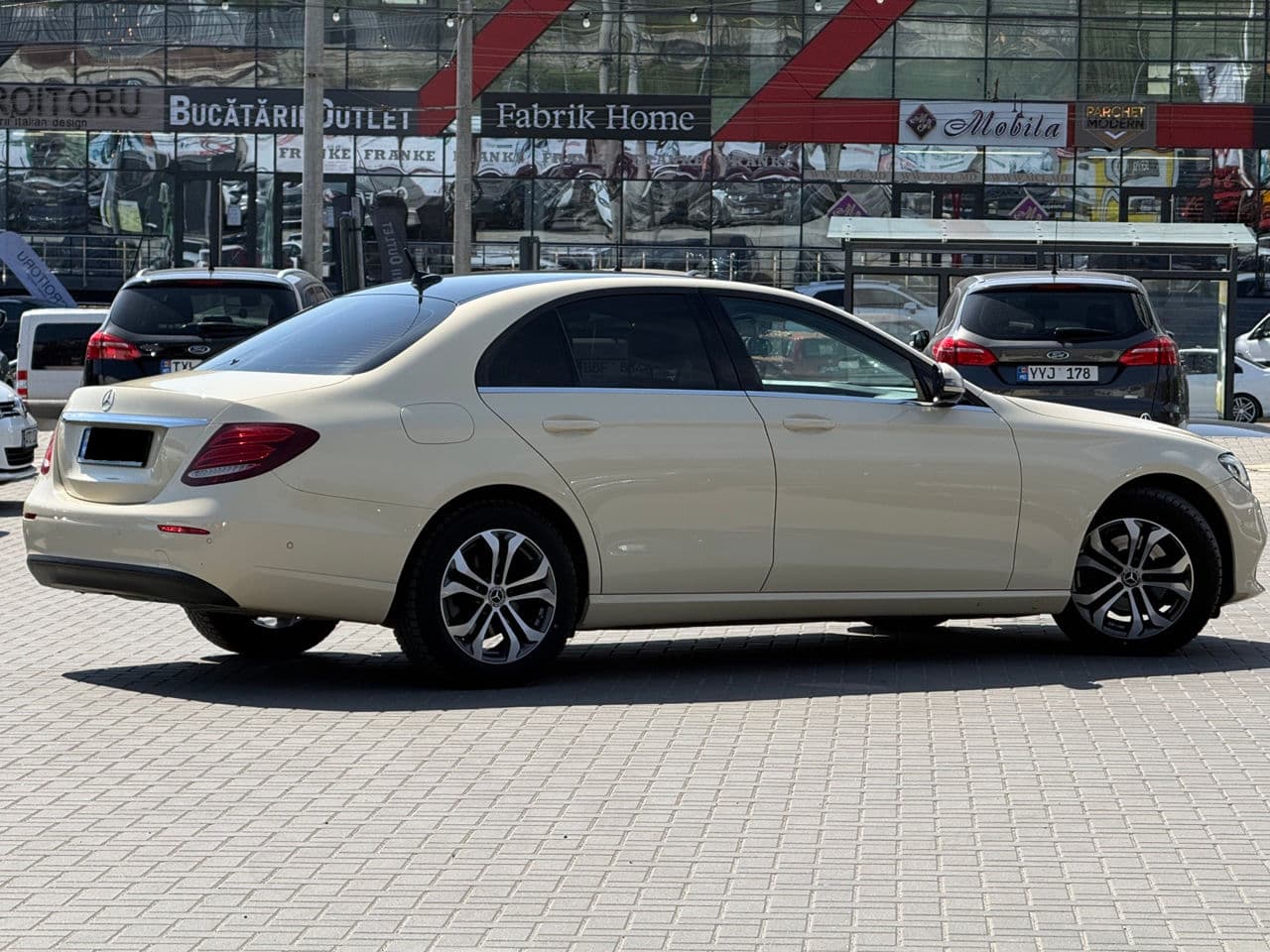 Mercedes E 200 2019 — Миниатюра 3