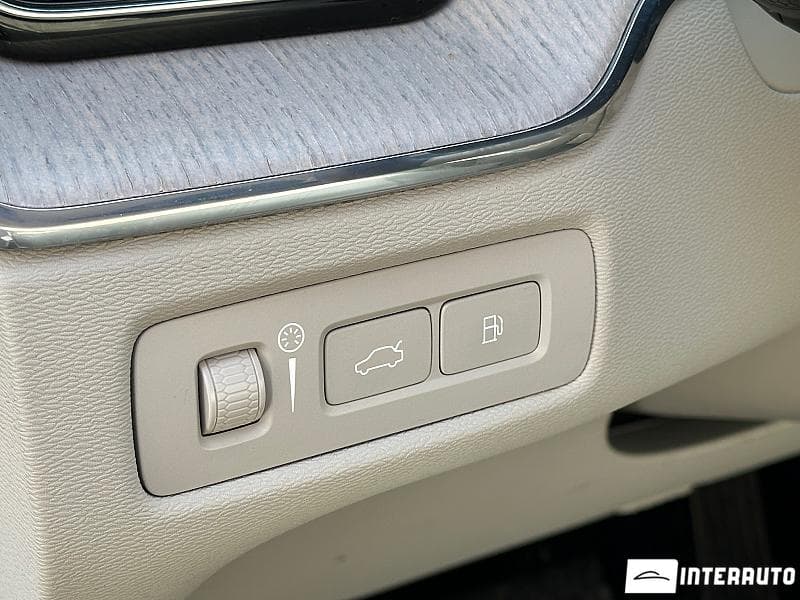 Volvo XC 60 2021 — Миниатюра 14
