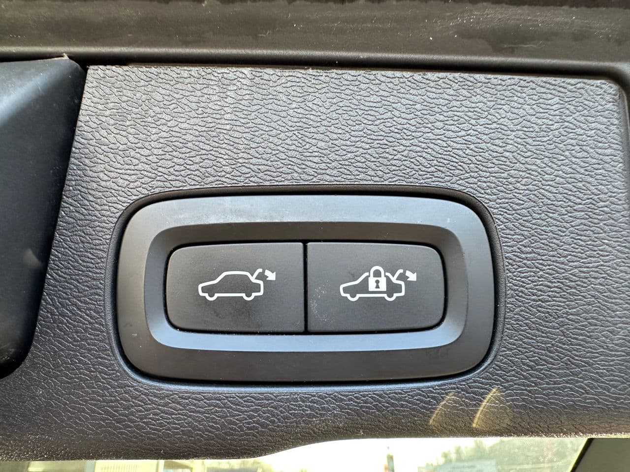 Volvo XC 60 2021 — Миниатюра 23