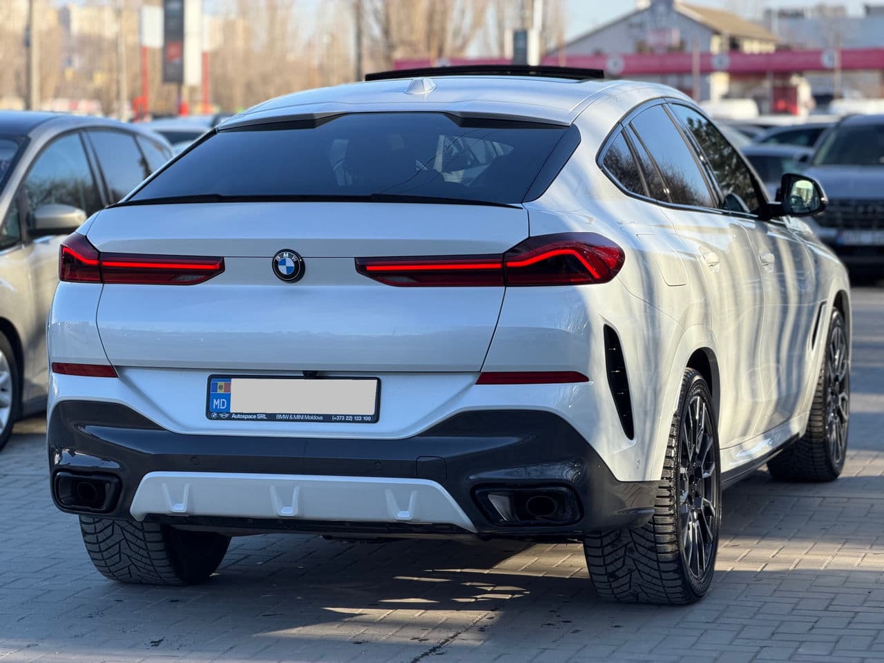 BMW X6 4.0i 2024 — Миниатюра 2