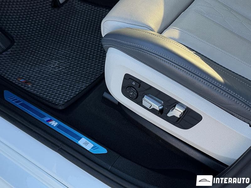 BMW X6 4.0i 2024 — Миниатюра 10