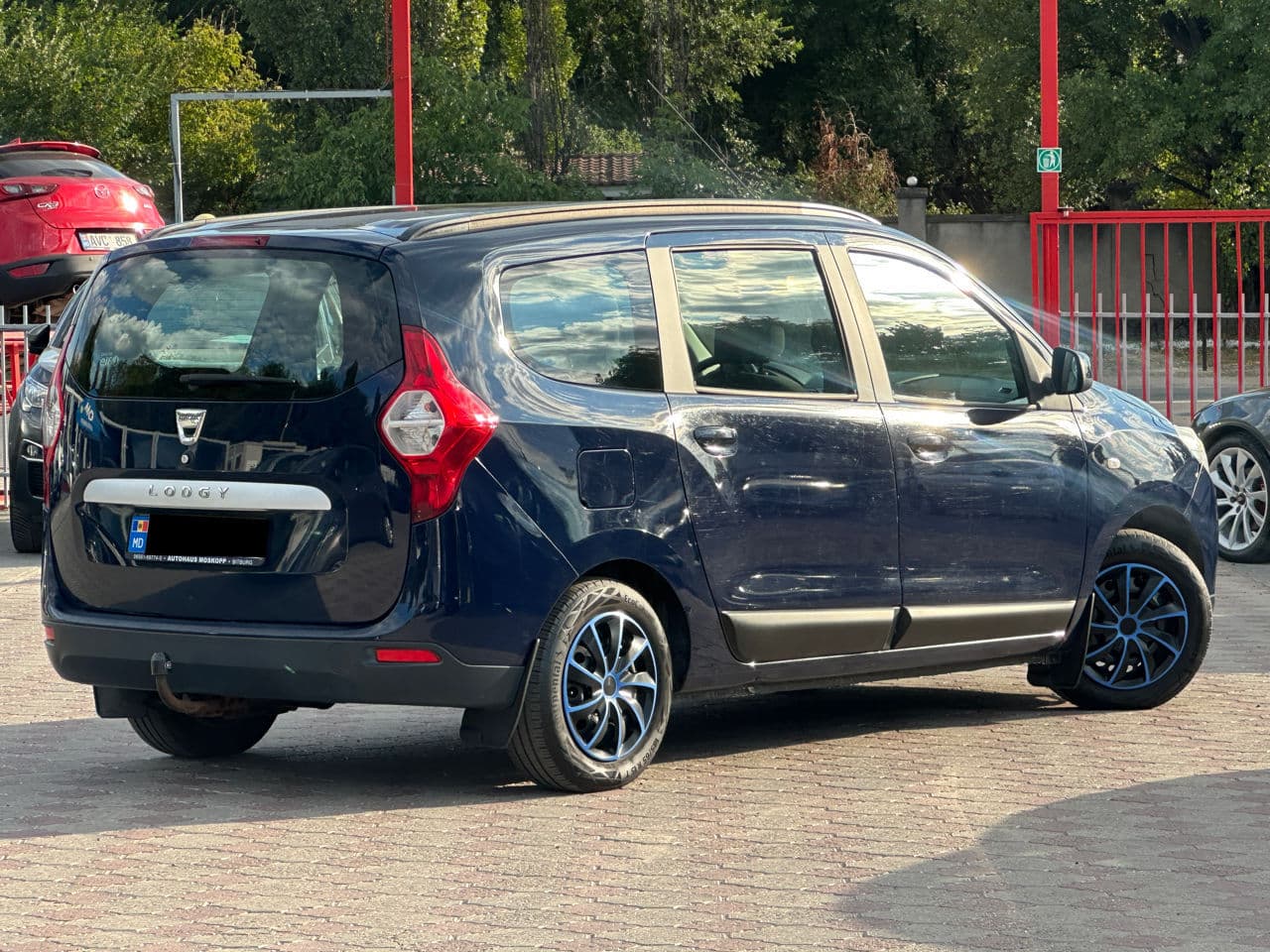 Dacia Lodgy 2014 — Миниатюра 3