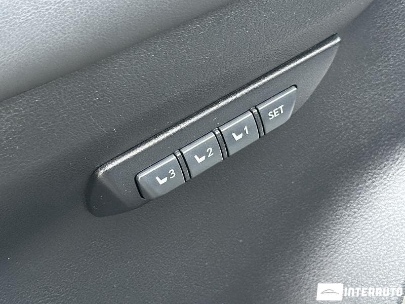 Lexus NX 300H 2017 — Миниатюра 23