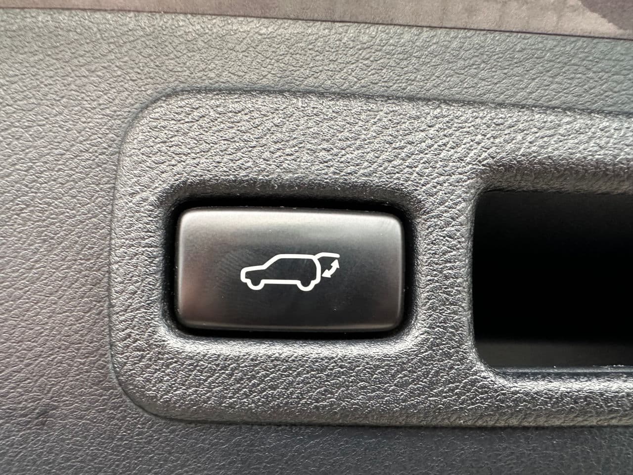 Lexus NX 300H 2015 — Миниатюра 22