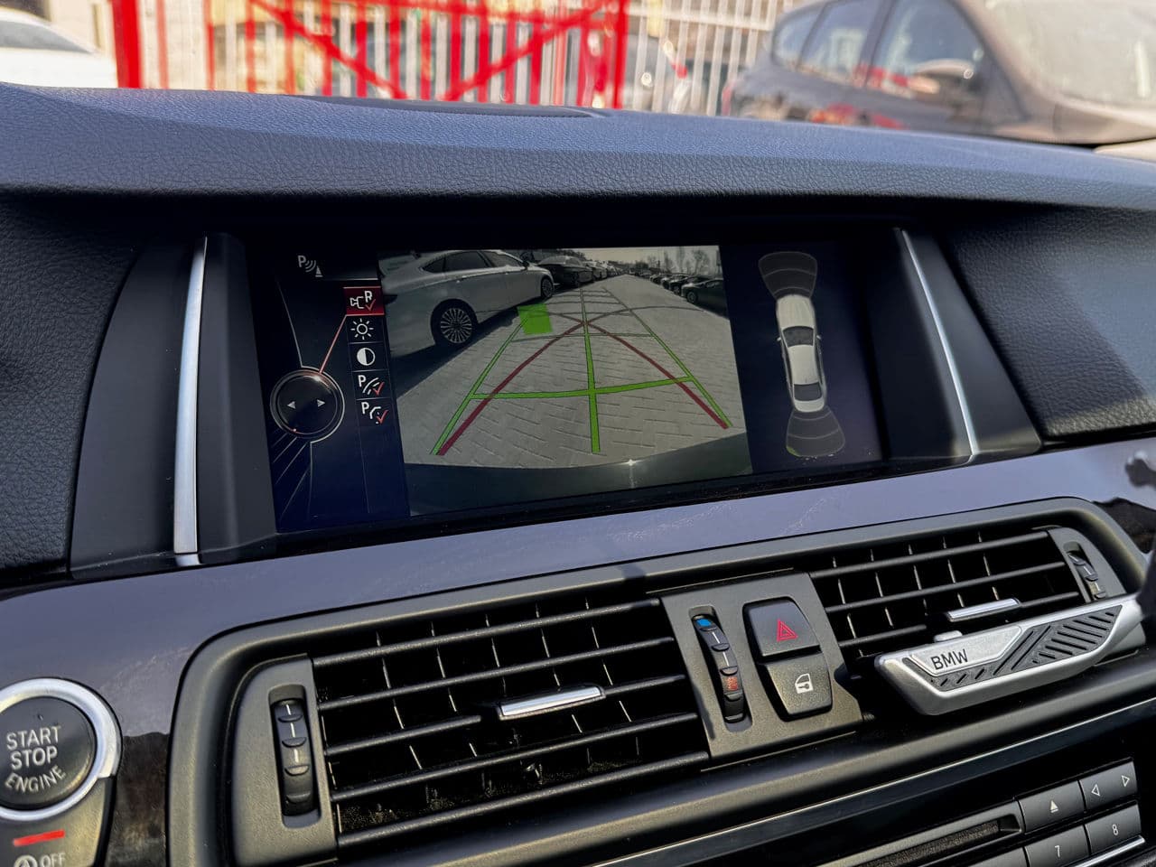 BMW 528 2014 — Миниатюра 10