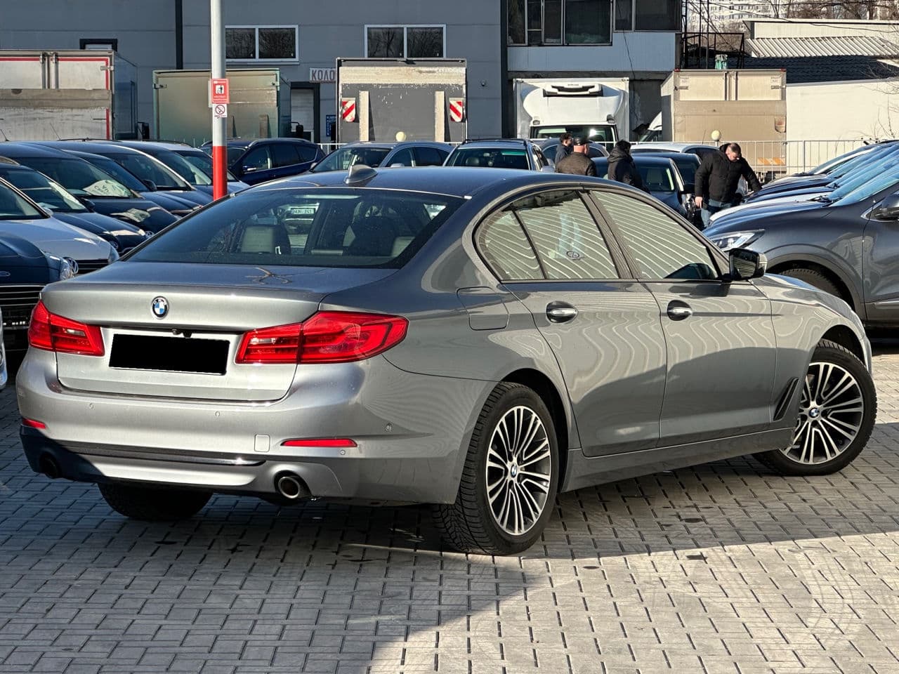 BMW 520 2017 — Миниатюра 4