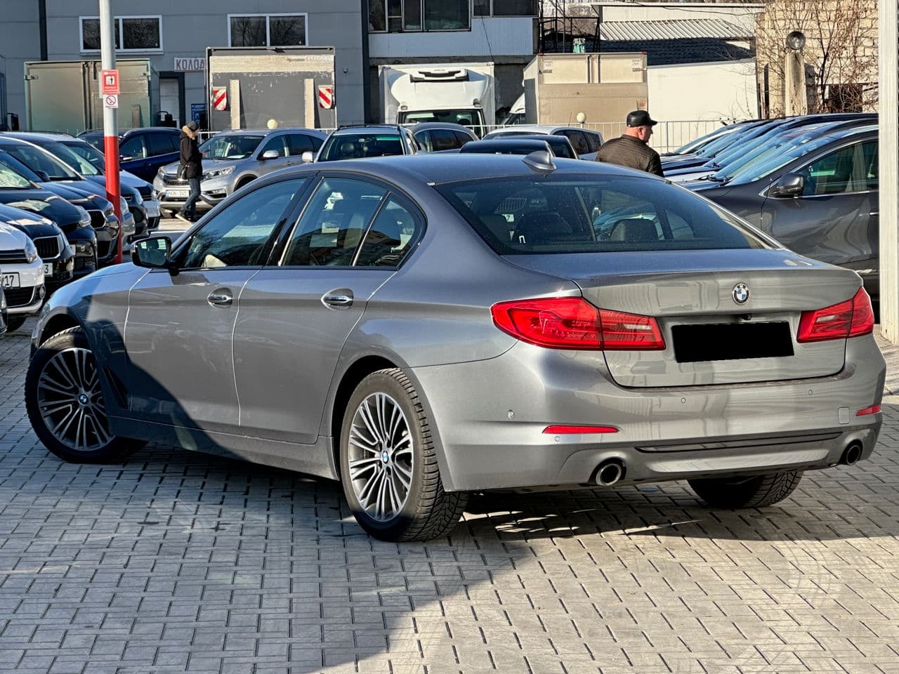 BMW 520 2017 — Миниатюра 2