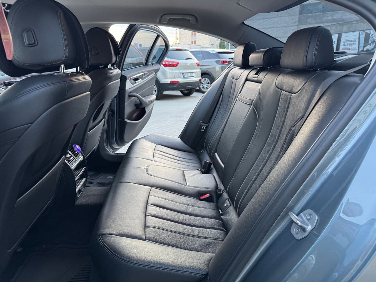 BMW 520 2017 — Миниатюра 13