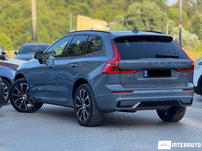 Volvo XC 60 2023 — Миниатюра 4