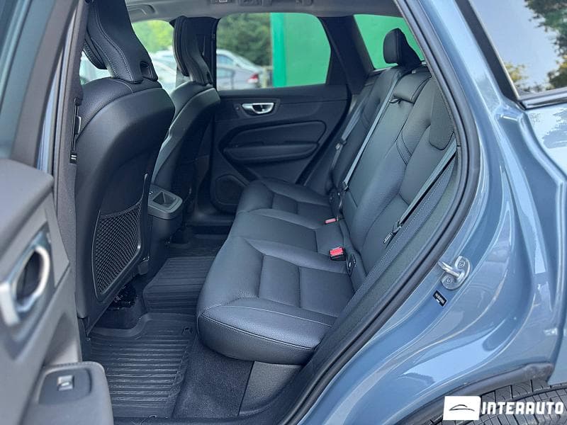 Volvo XC 60 2023 — Миниатюра 13
