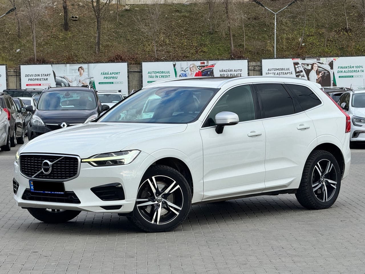Volvo XC 60 2018 — Миниатюра 2