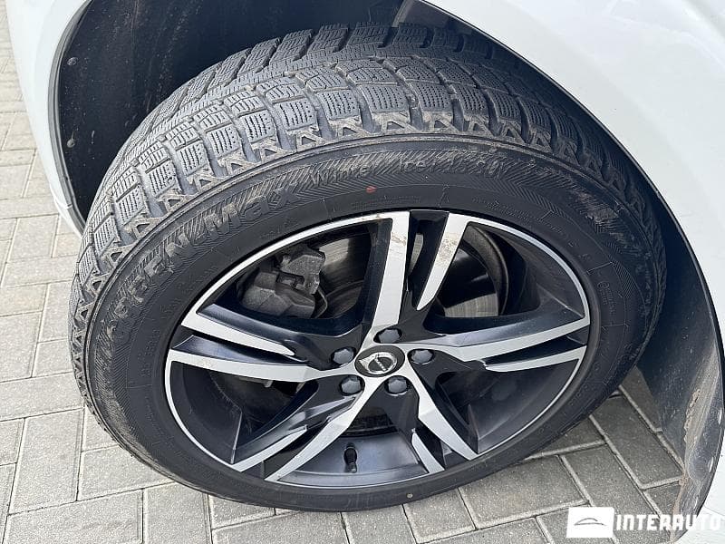 Volvo XC 60 2018 — Миниатюра 18