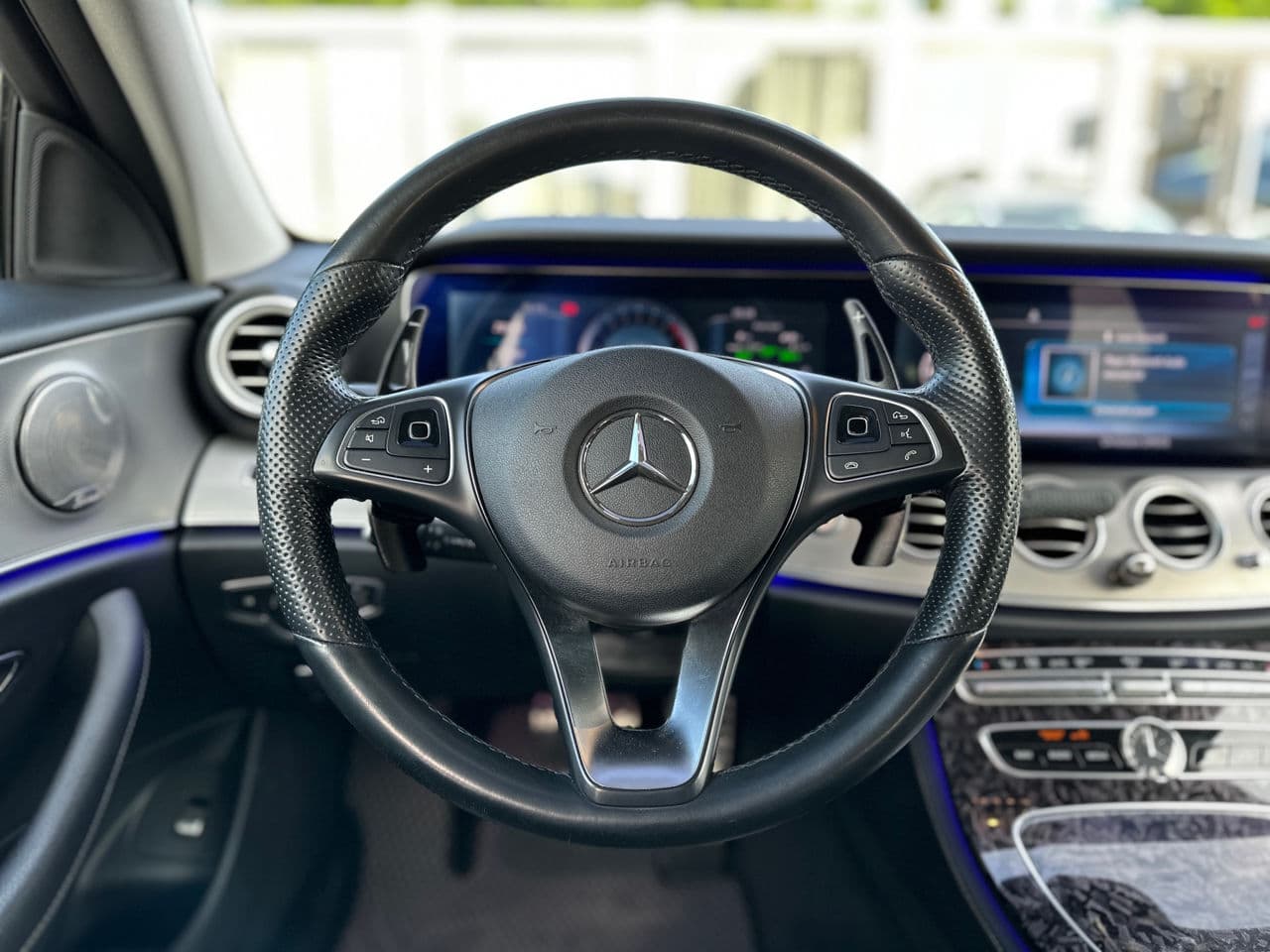 Mercedes E 350e 2016 — Миниатюра 9