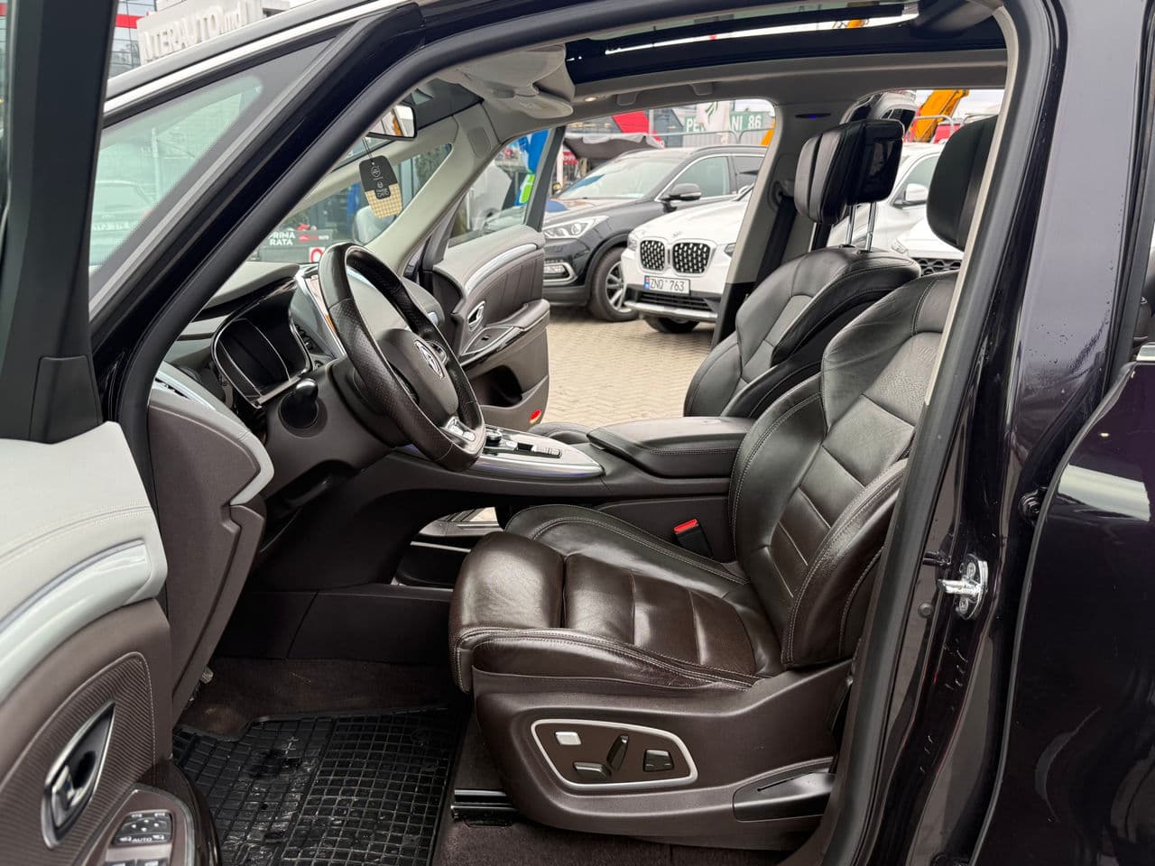 2015 Renault Espace — Miniatură 5