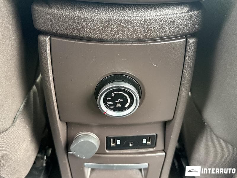 2015 Renault Espace — Miniatură 15