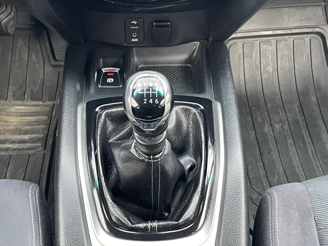 Nissan X-Trail 2015 — Миниатюра 13