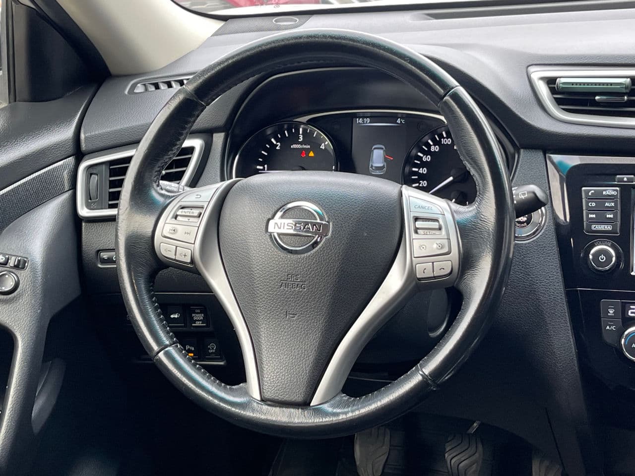 Nissan X-Trail 2015 — Миниатюра 8