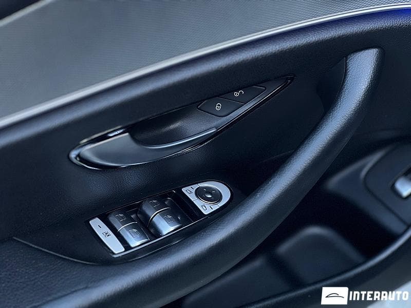 Mercedes E 220 2016 — Миниатюра 17