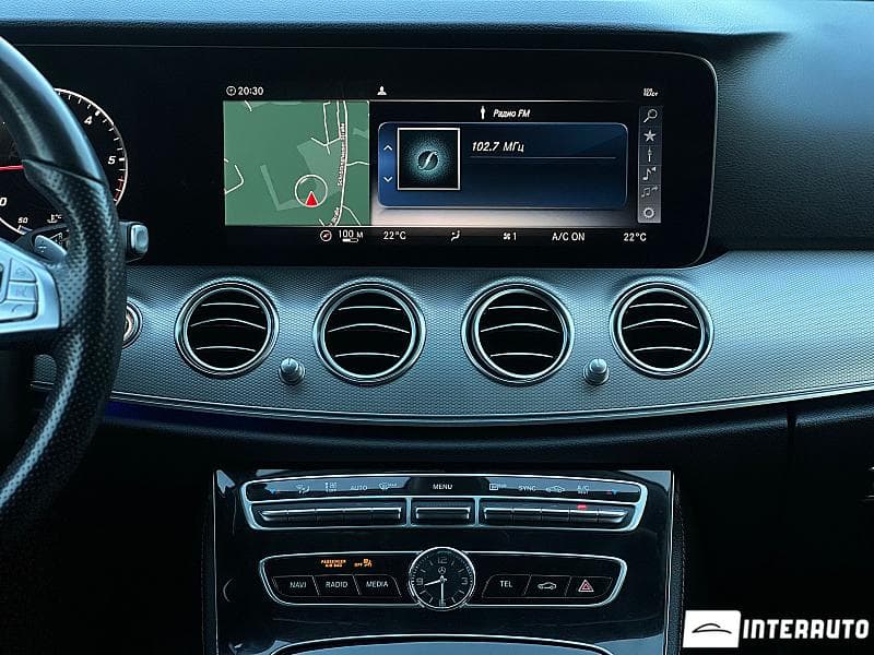 Mercedes E 220 2016 — Миниатюра 10