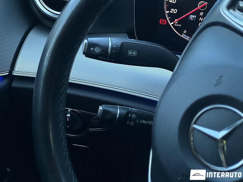 Mercedes E 220 2016 — Миниатюра 7