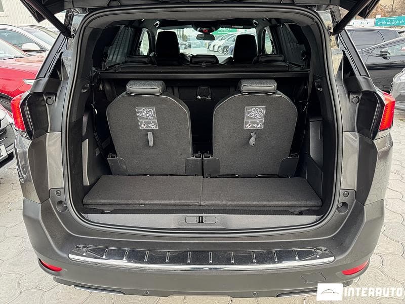 Peugeot 5008 2019 — Миниатюра 9