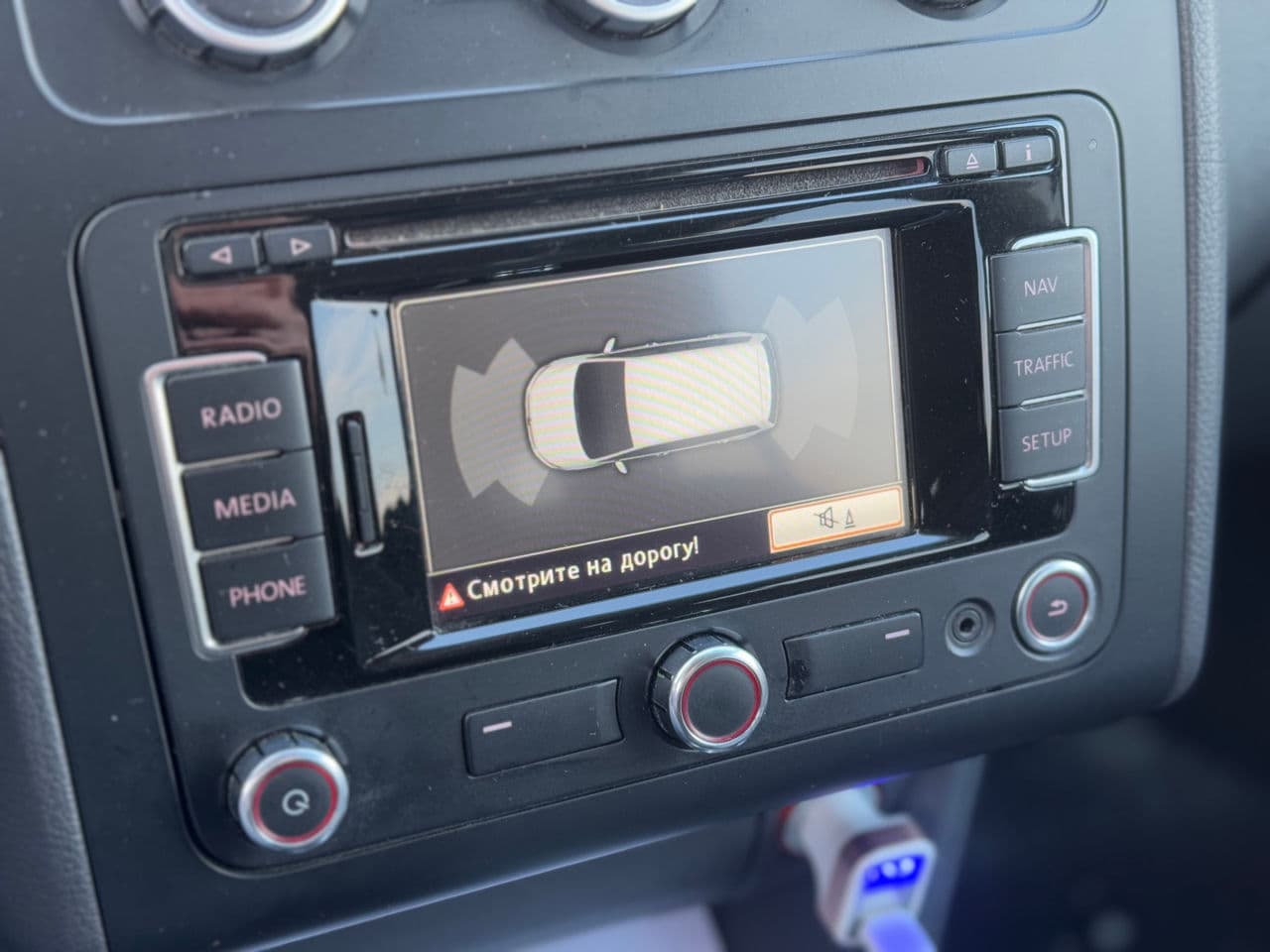 Volkswagen Touran 2012 — Миниатюра 12
