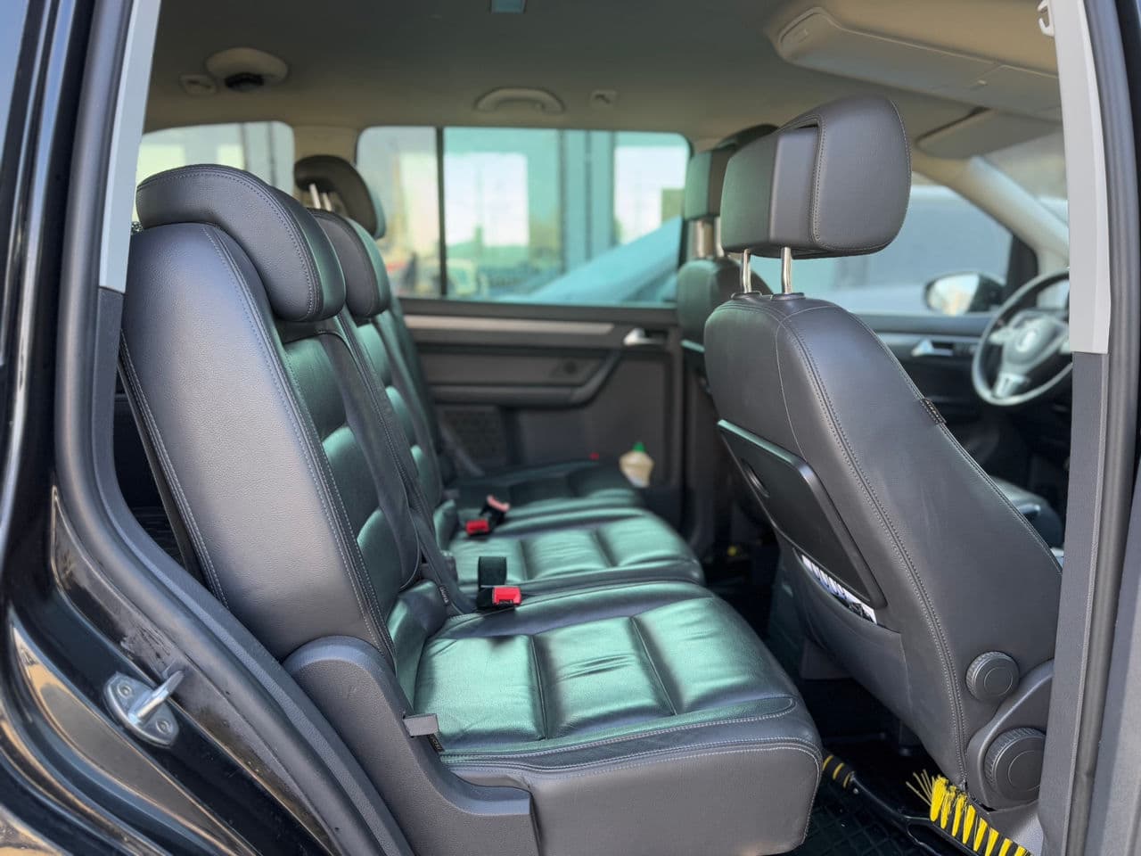 Volkswagen Touran 2012 — Миниатюра 16