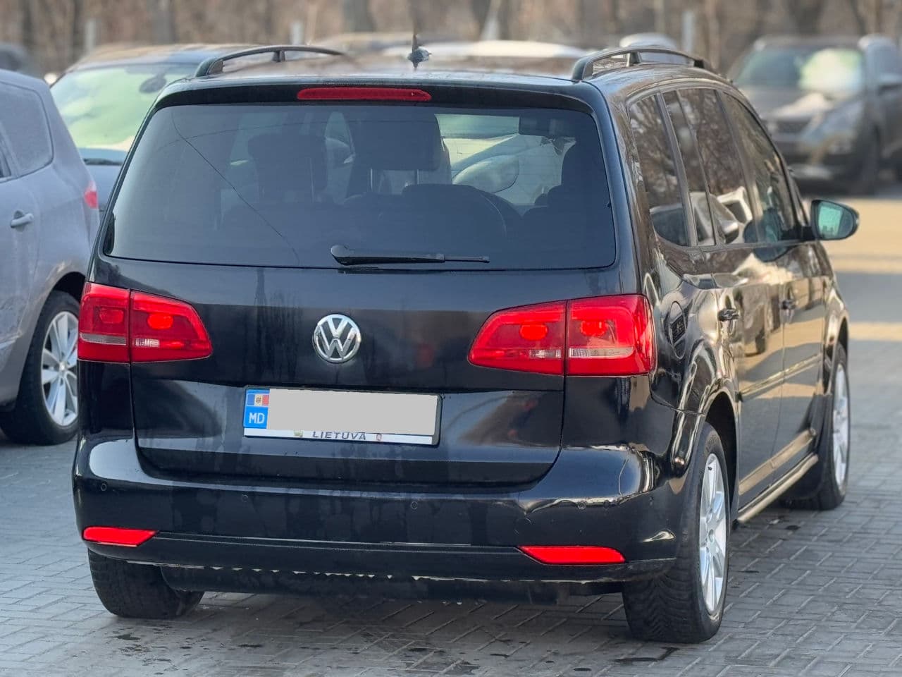 Volkswagen Touran 2012 — Миниатюра 2