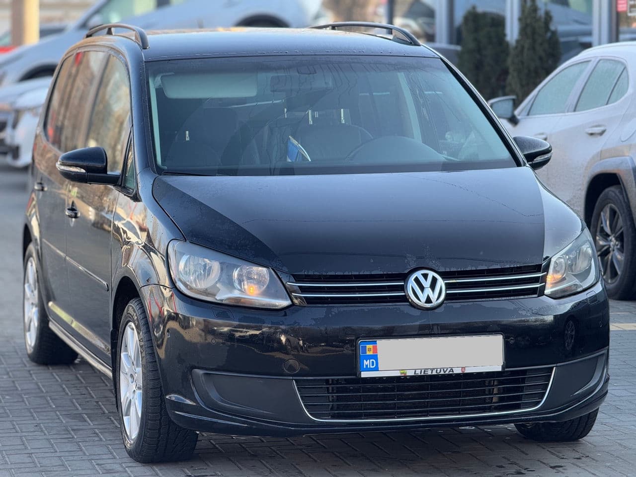 Volkswagen Touran 2012 — Миниатюра 3