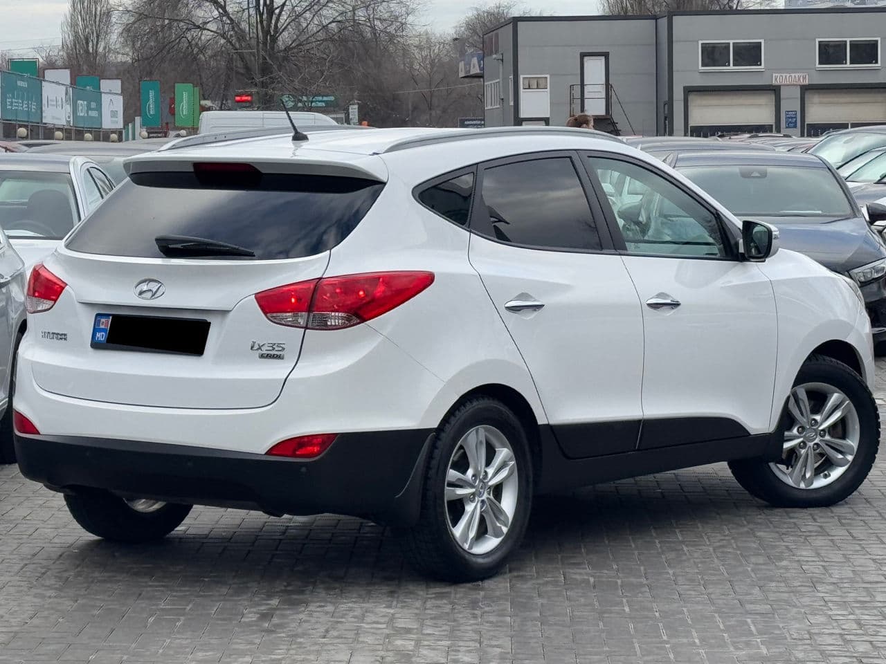 Hyundai ix35 2011 — Миниатюра 3