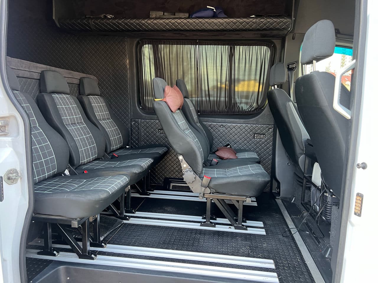 Mercedes Sprinter 2018 — Миниатюра 15
