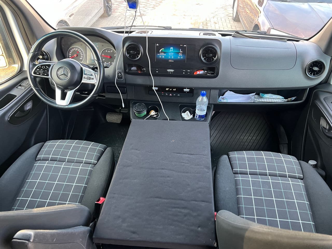 Mercedes Sprinter 2018 — Миниатюра 8